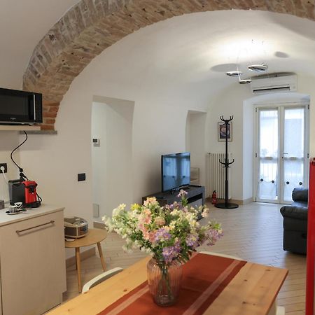 Asti Historic Center - Appartamento Trincotto Eksteriør bilde